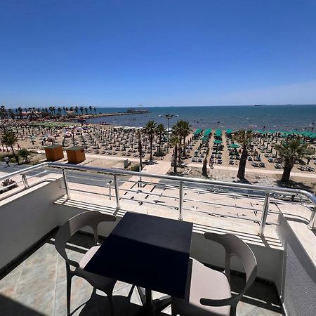 Wave Beachfront Apartments Дуррес Екстер'єр фото